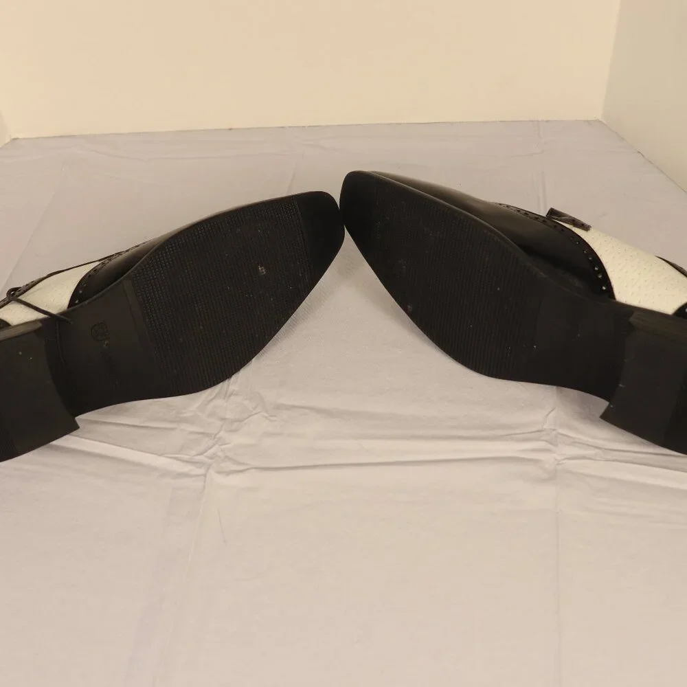 Men's Black and White Dress Shoes by Stacy Adams SZ 9.5W In Very Good Condition